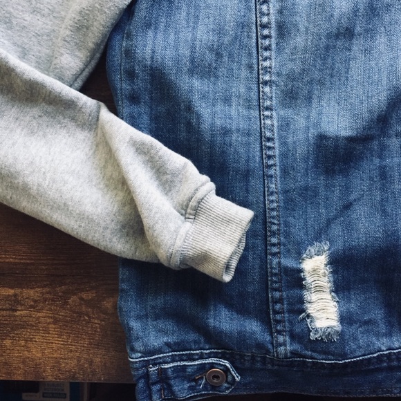 Forever 21 Denim Sweater Jacket - Picture 4 of 7